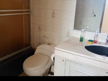 DEPARTAMENTO EN 2do PISO MAS AIRES
