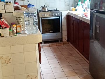 DEPARTAMENTO EN 2do PISO MAS AIRES
