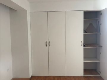 OFERTA VENDO LINDO DEPARTAMENTO EN CHACARILLA SAN BORJA DE 100 M2 CON 3 HABITACIONES EN PISO 8 DE EDIFICIO EN PLENA AVENIDA