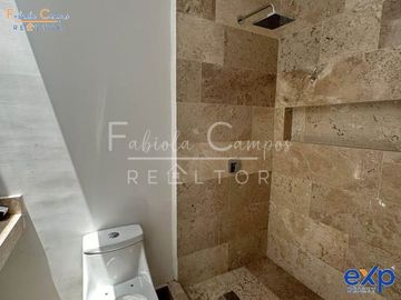 Casa de 2 plantas y 3 recamaras en venta en Conkal Yucatán - ENTREGA diciembre 2025