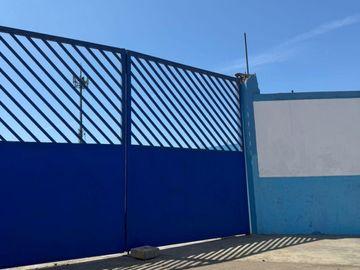 Local comercial frente al Aeropuerto