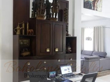 Modern Elegant Home with Pool & Expansive Lot – Panglao Island, Bohol Near White Sand Beaches | BOHOLANA REALTY