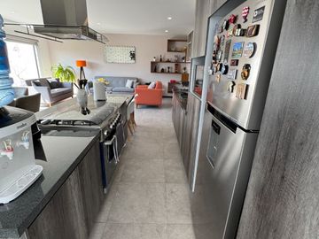 VENTA DE CASA EN LOMAS DE ANGELOPOLIS UNO