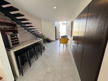 VENTA DE CASA EN LOMAS DE ANGELOPOLIS UNO