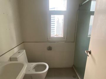 2 Bedroom Condo Unit for Sale in Aston Tower at Two Serendra BGC