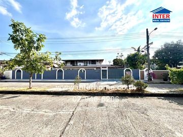 2-storey detached house, 188 sq m, Senanikhom Village Project 1, Senanikhom Soi 1, Kaset-Nawamin Road, Senanikhom Road 1, Bang Kapi District, Bangkok