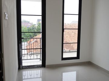 Madania Residence: Rumah Mewah DP 0% dengan Fasilitas Lengkap di Depok!