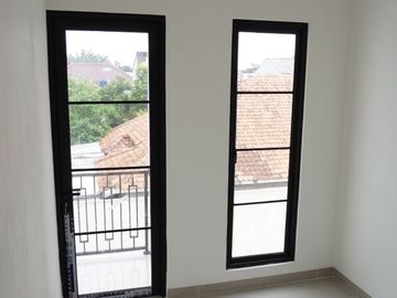 Madania Residence: Rumah Mewah DP 0% dengan Fasilitas Lengkap di Depok!