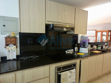 Departamento de venta en Lomas de Monteserrín