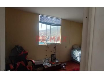 Gran Oportunidad En Rímac-Venta De Espacioso Dúplex Con Azotea Techada
