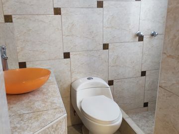 ALQUILO AMPLIO DEPARTAMENTO CHORRILLOS 150 M2