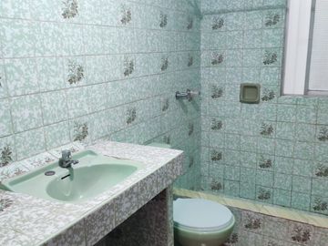 ALQUILO AMPLIO DEPARTAMENTO CHORRILLOS 150 M2