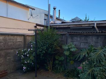 Casa de 2 pisos en San Marcos 2000