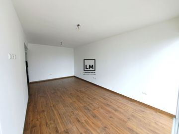 SE AQLUILA LINDO DEPARTAMENTO CON VISTA PANORAMICA, MAGDALENA LIMITE CON SAN ISIDRO