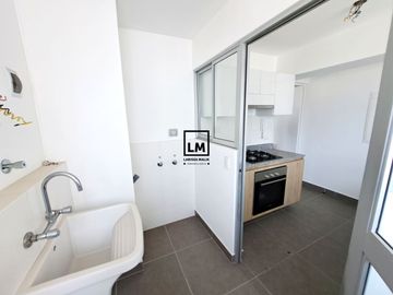 SE AQLUILA LINDO DEPARTAMENTO CON VISTA PANORAMICA, MAGDALENA LIMITE CON SAN ISIDRO