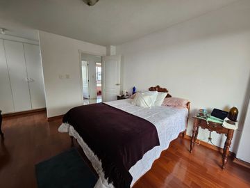 Oportunidad, Amplio Dpto en Venta, Sector Embajada Americana