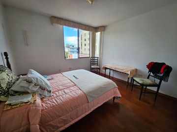 Oportunidad, Amplio Dpto en Venta, Sector Embajada Americana