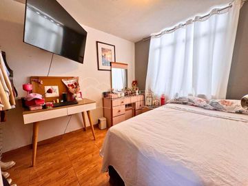 SE VENDE CASA DE 2 PISOS C/ ESTACIONAMIENTO EN VILLA CLUB 1, CARABAYLLO