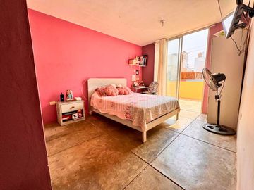 SE VENDE CASA DE 2 PISOS C/ ESTACIONAMIENTO EN VILLA CLUB 1, CARABAYLLO
