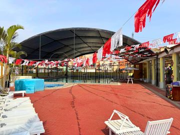 SE VENDE CASA DE 2 PISOS C/ ESTACIONAMIENTO EN VILLA CLUB 1, CARABAYLLO