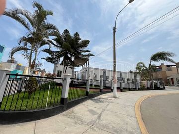 SE ALQUILA CASA DE 1 PISO EN ESQUINA EN VILLA CLUB 2, CARABAYLLO