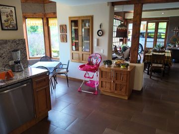 🌟¡En venta elegante casa en un entorno natural privilegiado!🌟