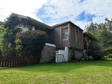 🌟¡En venta elegante casa en un entorno natural privilegiado!🌟