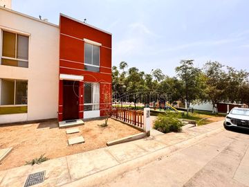 SE ALQUILA CASA DE 2 PISOS EN EQUINA EN VILLA CLUB 2, CARABAYLLO