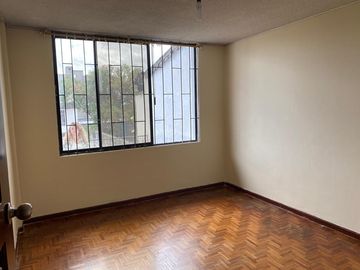 Venta casa de 220m, en San Fernando