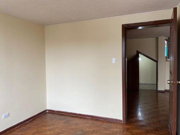 Venta casa de 220m, en San Fernando