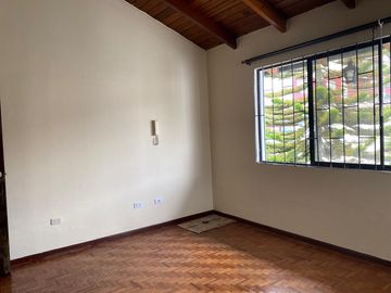 Venta casa de 220m, en San Fernando