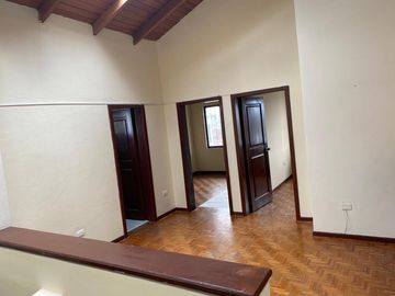 Venta casa de 220m, en San Fernando