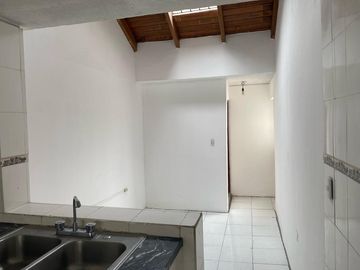 Venta casa de 220m, en San Fernando