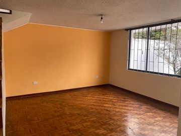 Venta casa de 220m, en San Fernando