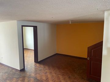 Venta casa de 220m, en San Fernando