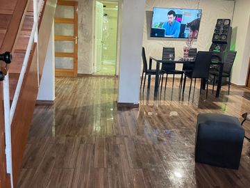 Venta Casa 4d 2b García Hurtado Mendoza, La Florida
