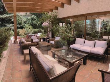Casa en venta estilo mediterráneo en La Dehesa