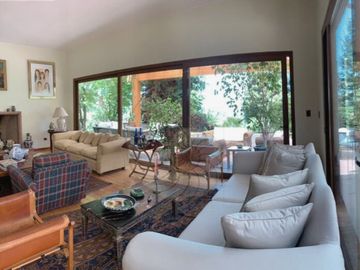 Casa en venta estilo mediterráneo en La Dehesa