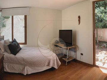 Casa en venta estilo mediterráneo en La Dehesa