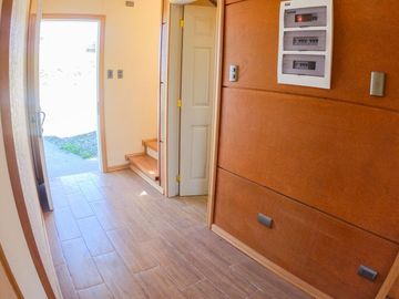 Casa Dos Pisos/ Lomas De Ten-ten/ Castro/ Isla Grande Chiloé