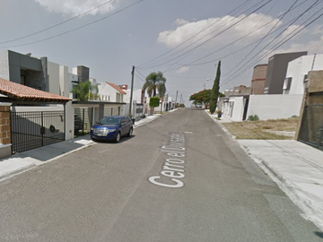 VENTA DE CASA EN JURIQUILLA QUERETARO CALLE CERRO EL DIVISADERO FRACCIONAMIENTO PRIVADA