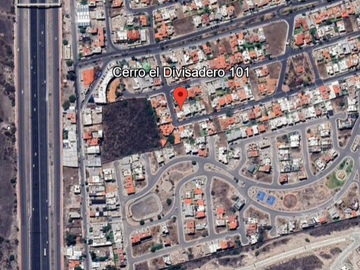 VENTA DE CASA EN JURIQUILLA QUERETARO CALLE CERRO EL DIVISADERO FRACCIONAMIENTO PRIVADA