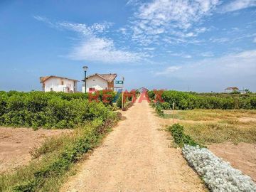 VENTA TERRENO EN CONDOMINIO LUNARENA