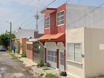 CASA EN VENTA !! EXELENTE OPORTUNIDAD DE INVERSION¡¡ PROPIEDAD YA ADJUDICADA.- Río Otapa 788, Lomas de Río Medio III, 91809 Veracruz, Ver.