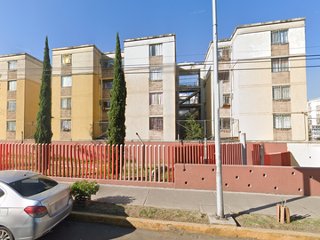 Departamento en Calzada Vallejo Santa Rosa Gustavo A. Madero CDMX. Remates Exclusivos, Tu nuevo hogar te espera.