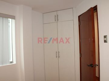 Venta De Duplex De Estreno En Santa Patricia, La Molina