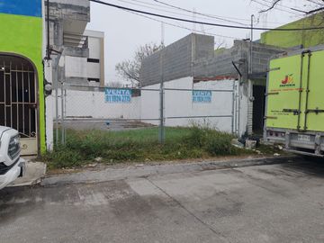 Terreno en Venta Uso Comercial Camino Real en Guadalupe