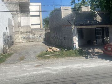 Terreno en Venta Uso Comercial Camino Real en Guadalupe