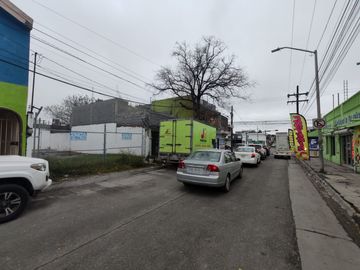 Terreno en Venta Uso Comercial Camino Real en Guadalupe