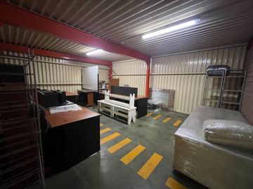 VENTA EXCELENTE LOCAL COMERCIAL EN SANTA ANITA